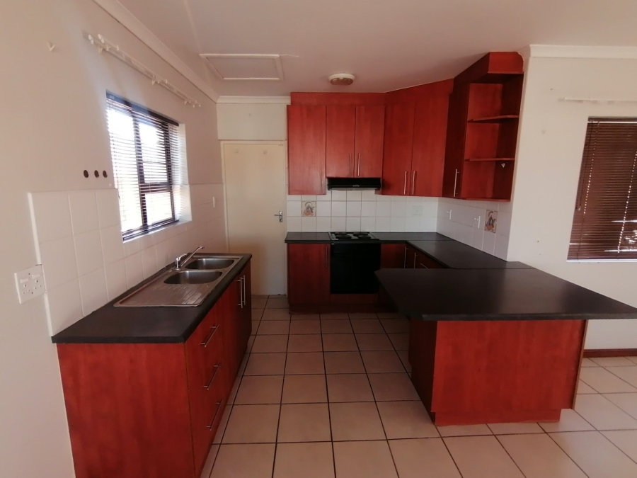 3 Bedroom Property for Sale in Strelitzia Park Eastern Cape